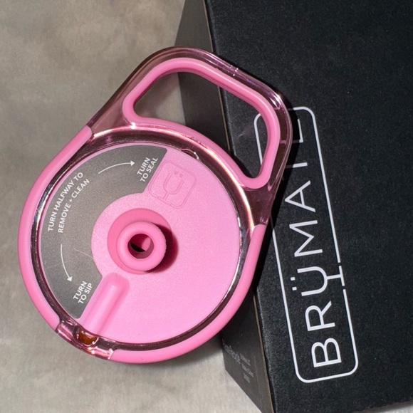 NEW! BRUMATE Pink Checker Krista Horton Kids’ 12oz LEAP New in Box - Picture 12 of 15